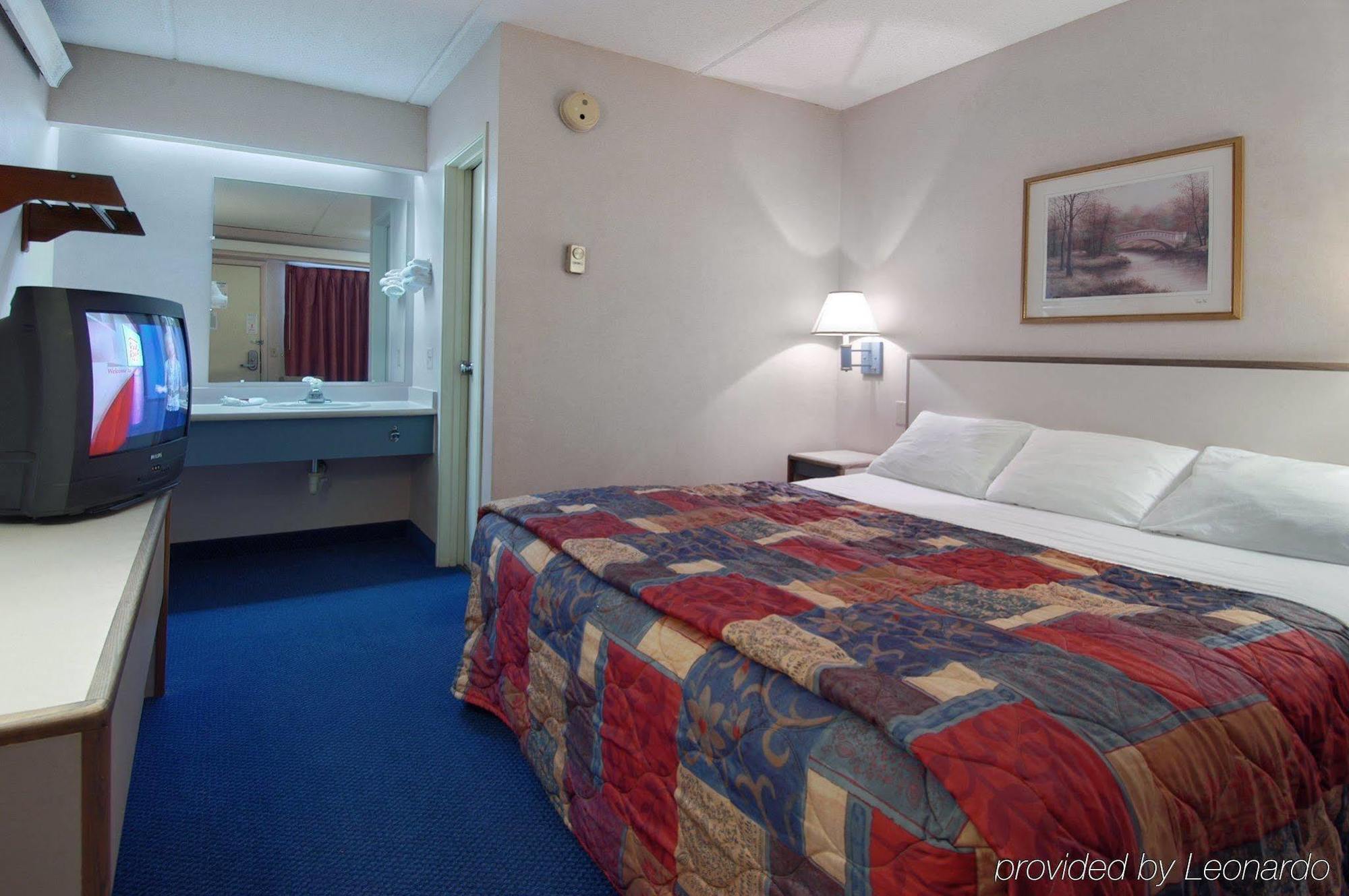 Red Roof Inn Chattanooga - Hamilton Place Exterior photo